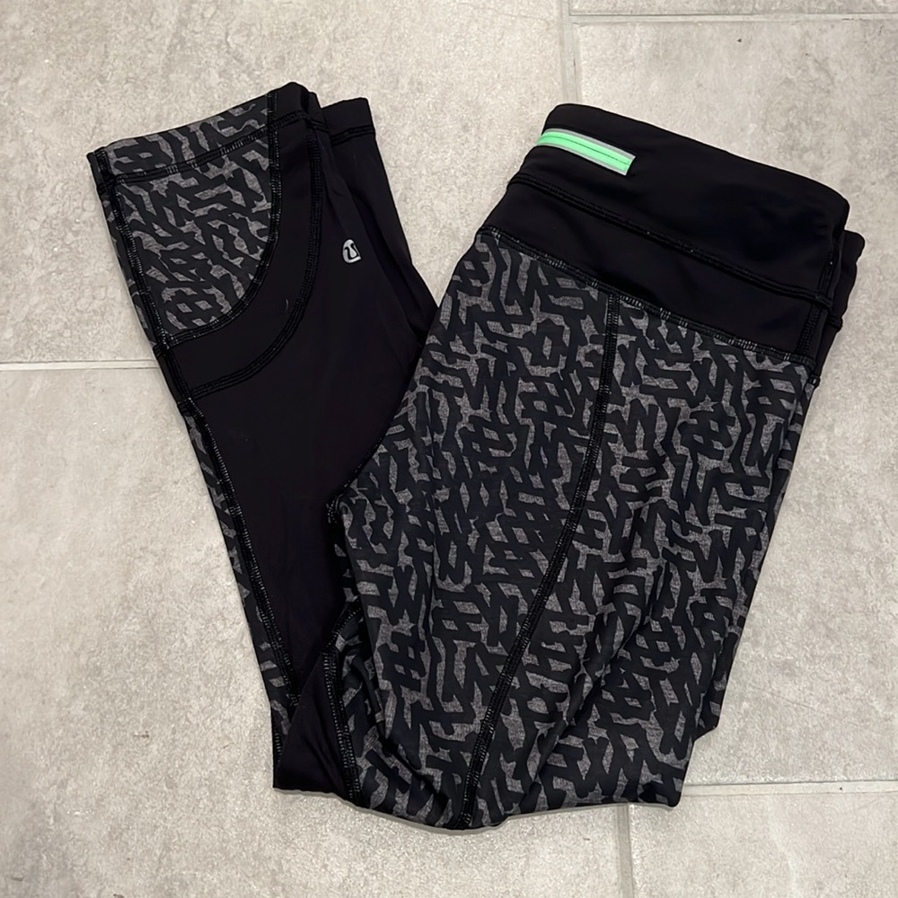 Lululemon cropped leggings